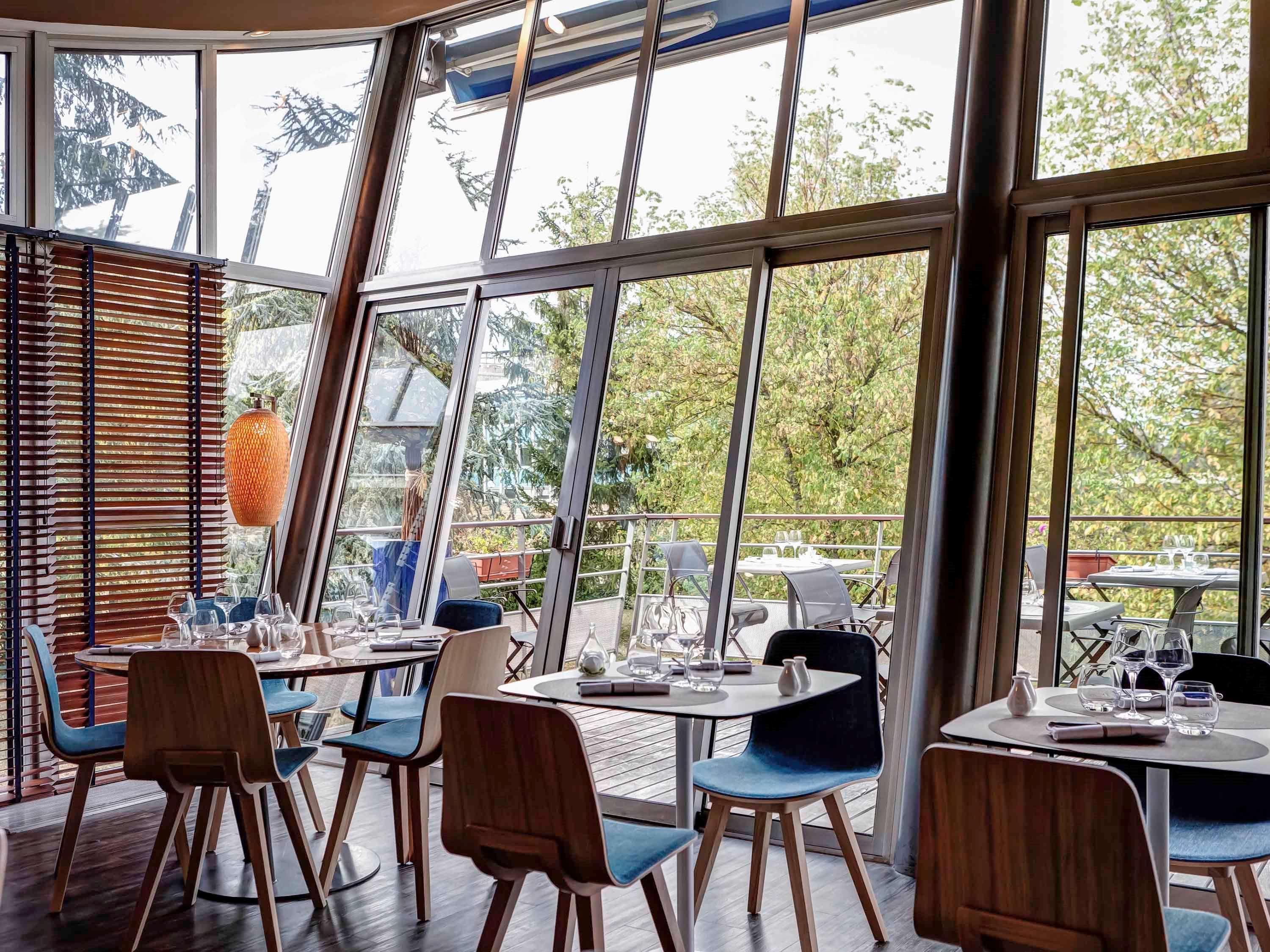 Mercure Lyon Charbonnieres Екстер'єр фото