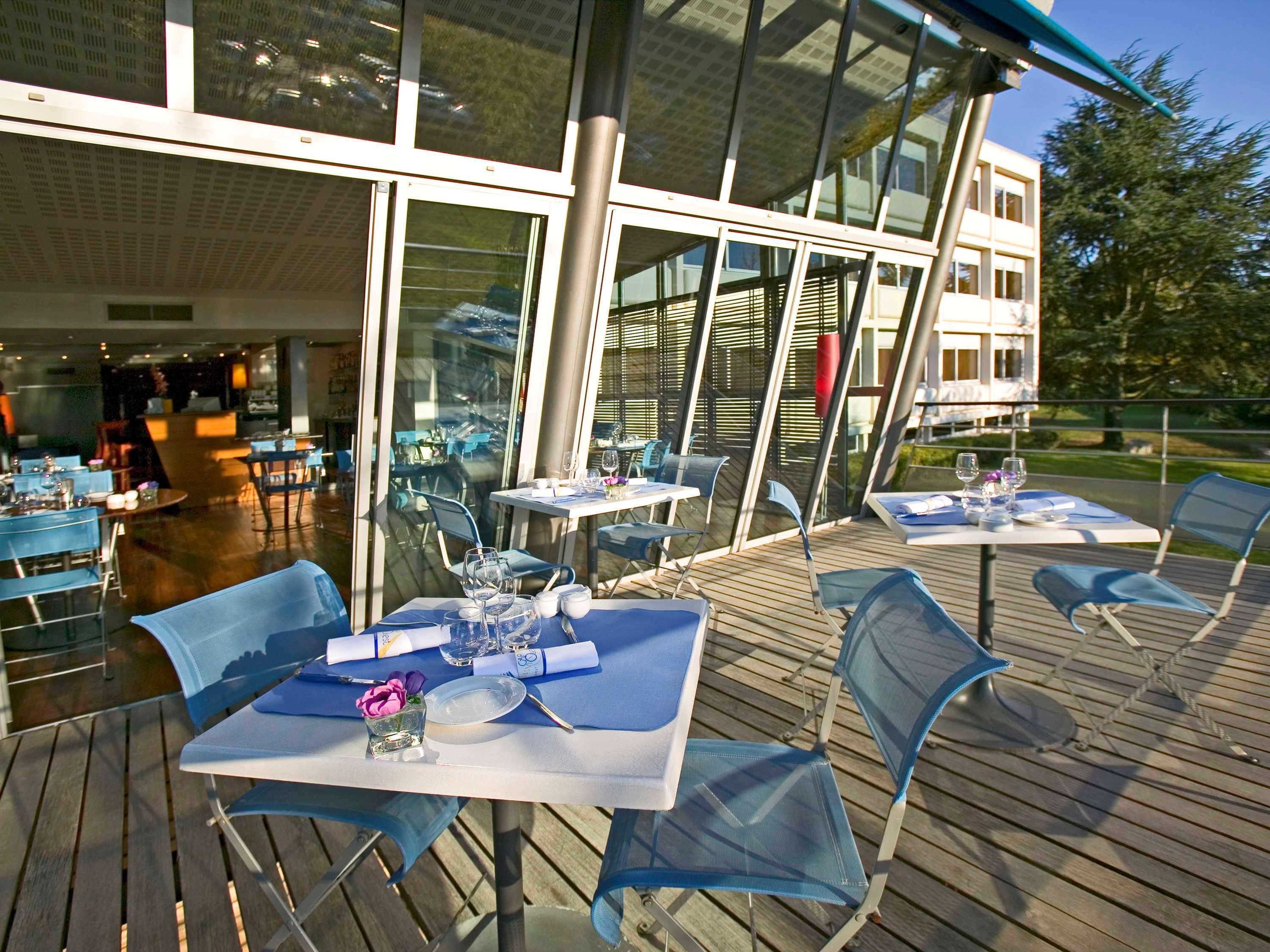 Mercure Lyon Charbonnieres Екстер'єр фото