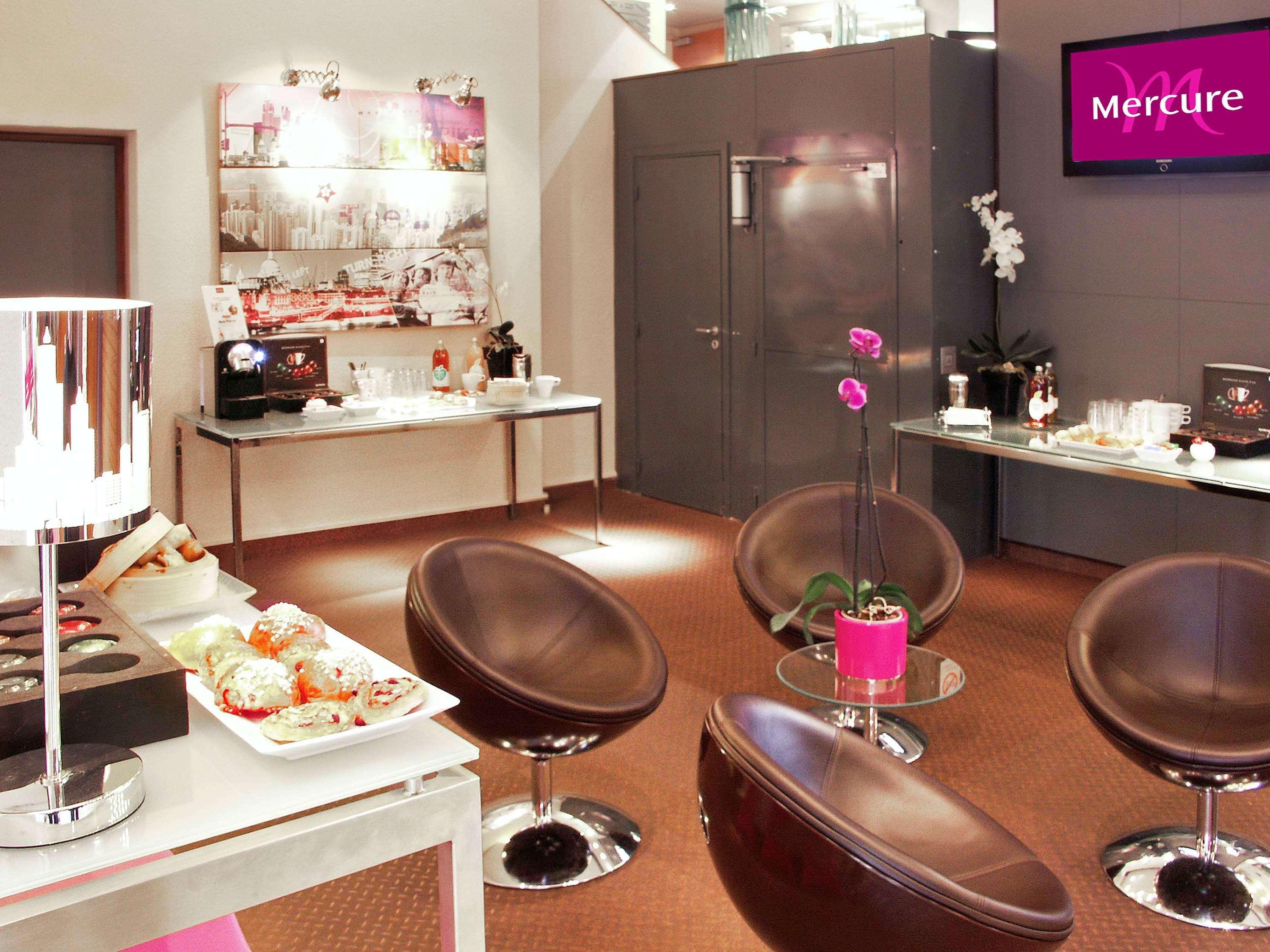 Mercure Lyon Charbonnieres Екстер'єр фото