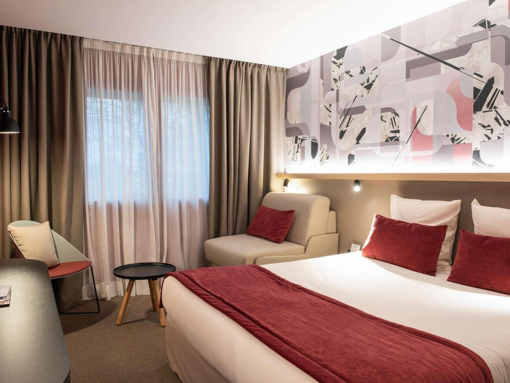 Mercure Lyon Charbonnieres Екстер'єр фото